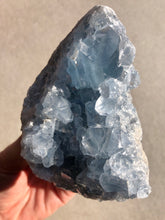 Load image into Gallery viewer, Celestite Cluster 001
