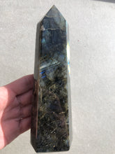 Load image into Gallery viewer, Labradorite Tower 005